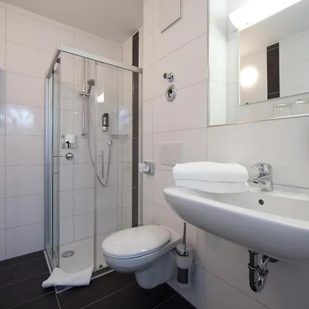 Am Pan Hotel 2*